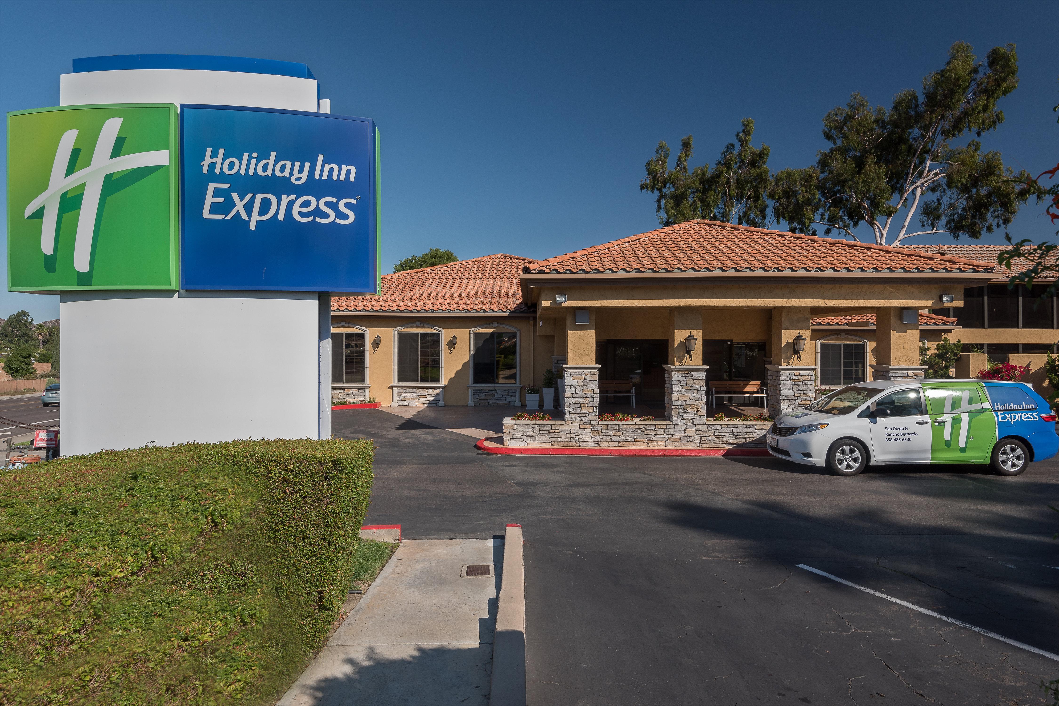 Holiday Inn Express San Diego - Rancho Bernardo, An Ihg Hotel Exterior photo